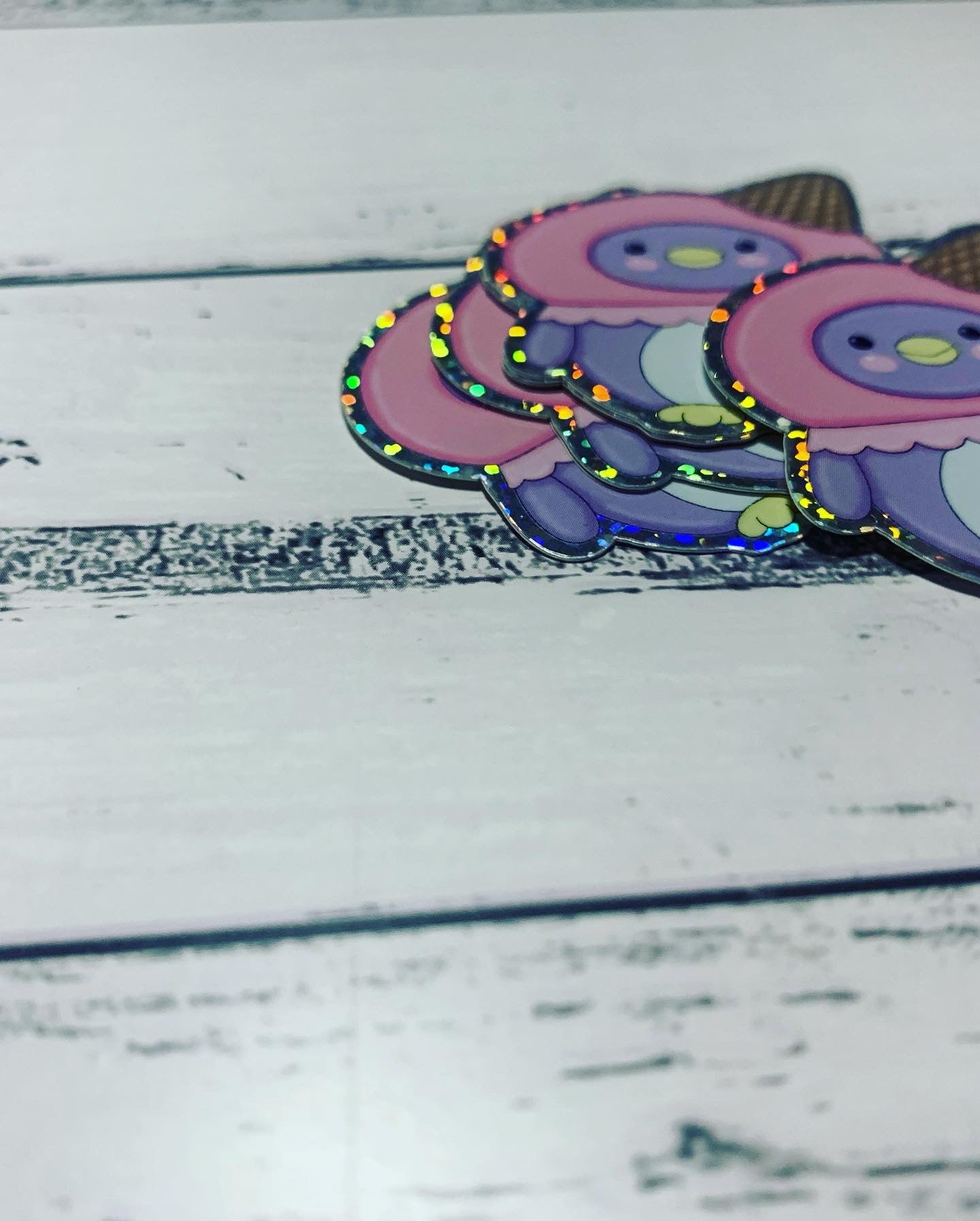 Vinyl Glitter Kawaii Penguin